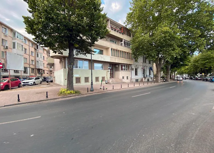 アパート Lovely Next To Casino コンスタンツァ